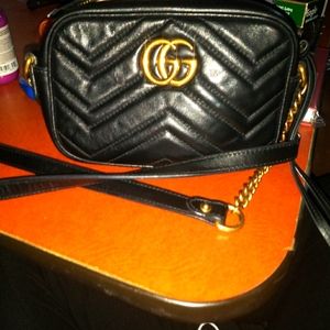 Gucci GG Marmont small matelassé shoulder bag